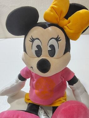 Disney Parks Dino Institute Minnie Mouse Plush 15" Animal Kingdom